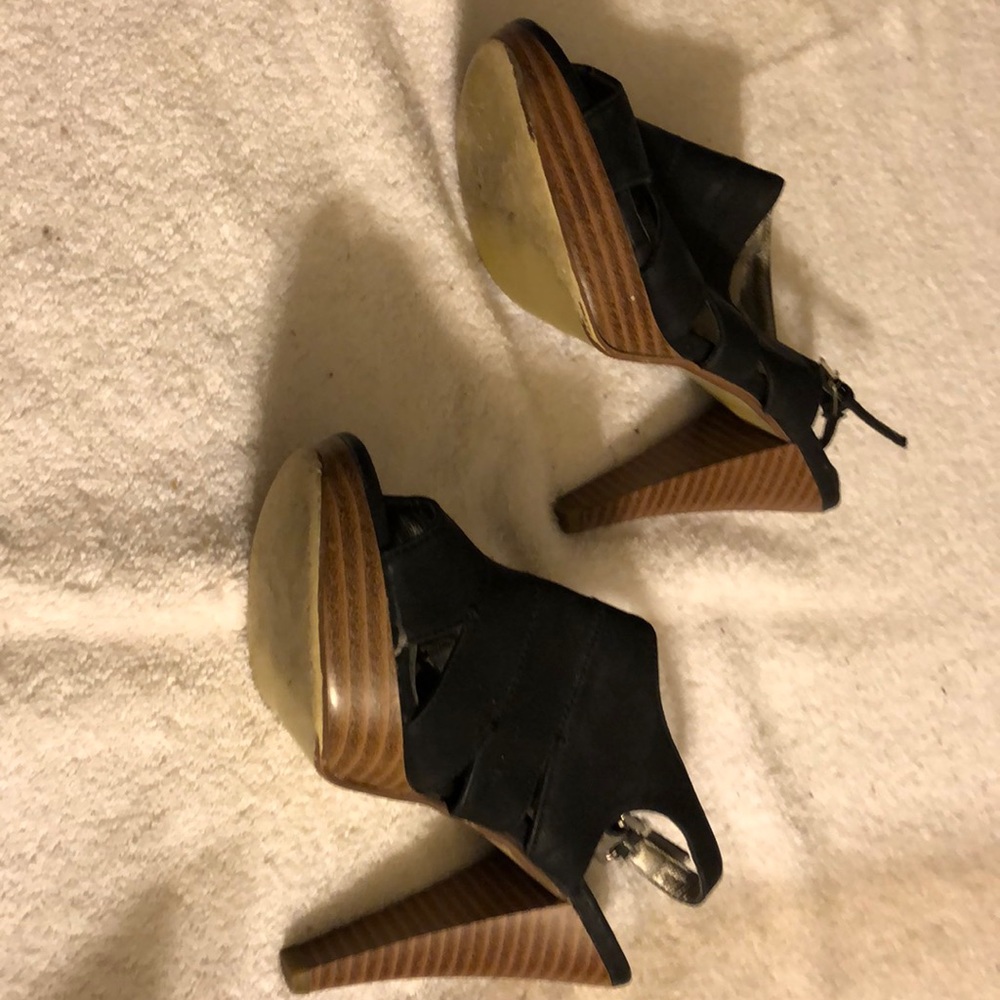 Black & brown heels